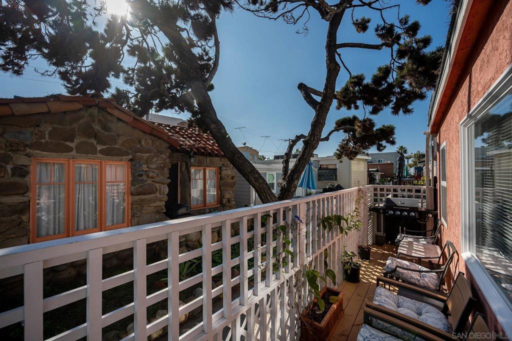 Mission Beach - Residential Income