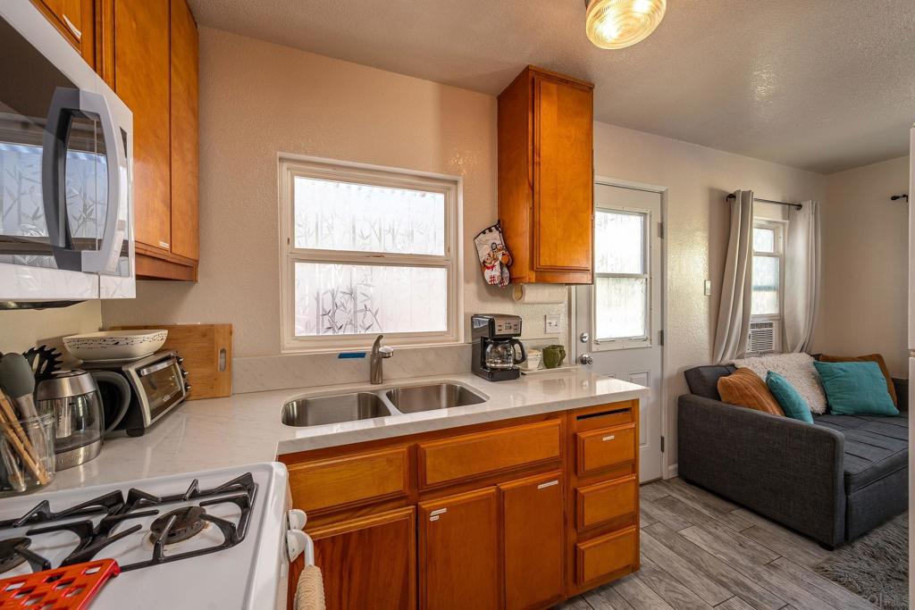 Mission Beach - Residential Income