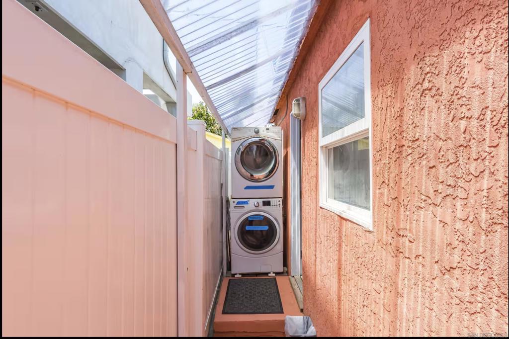 Mission Beach - Residential Income