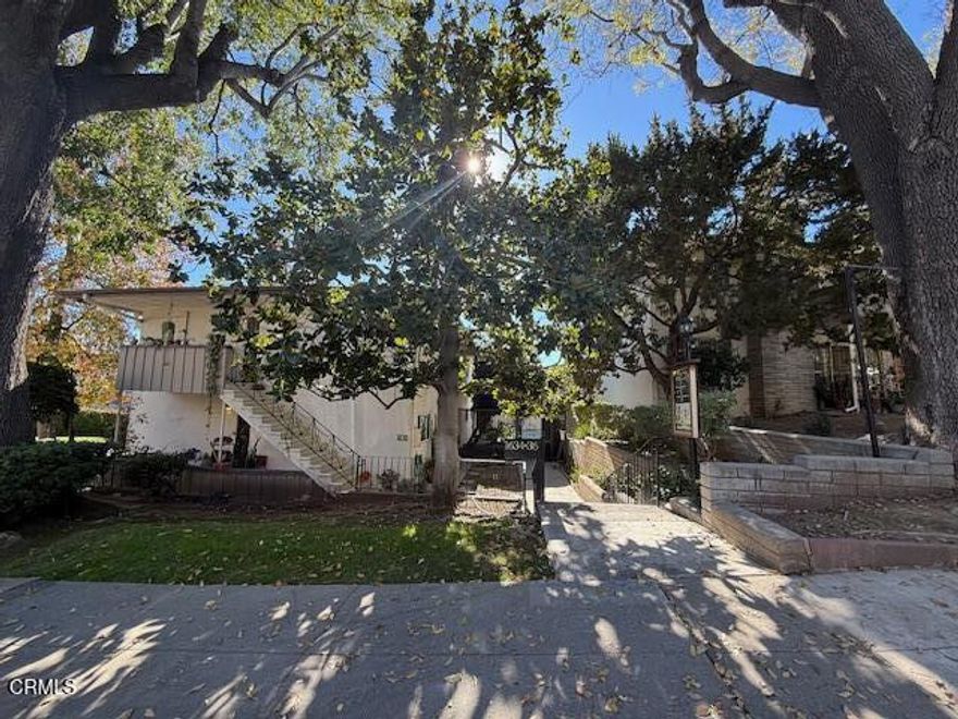 Bright, airy, and spacious 1BD/1BA unit in a quiet and gated complex with South Pasadena schools! Unit has been freshly painted, on ground level and is in a move-in condition! Complex features a community pool, laundry room, and beautiful landscaping.  Proximity to Bristol Farms, restaurants and schools.