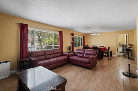 Photo of 18601 Collins ST #D30, Tarzana, CA 91356 (MLS # PW26100524)