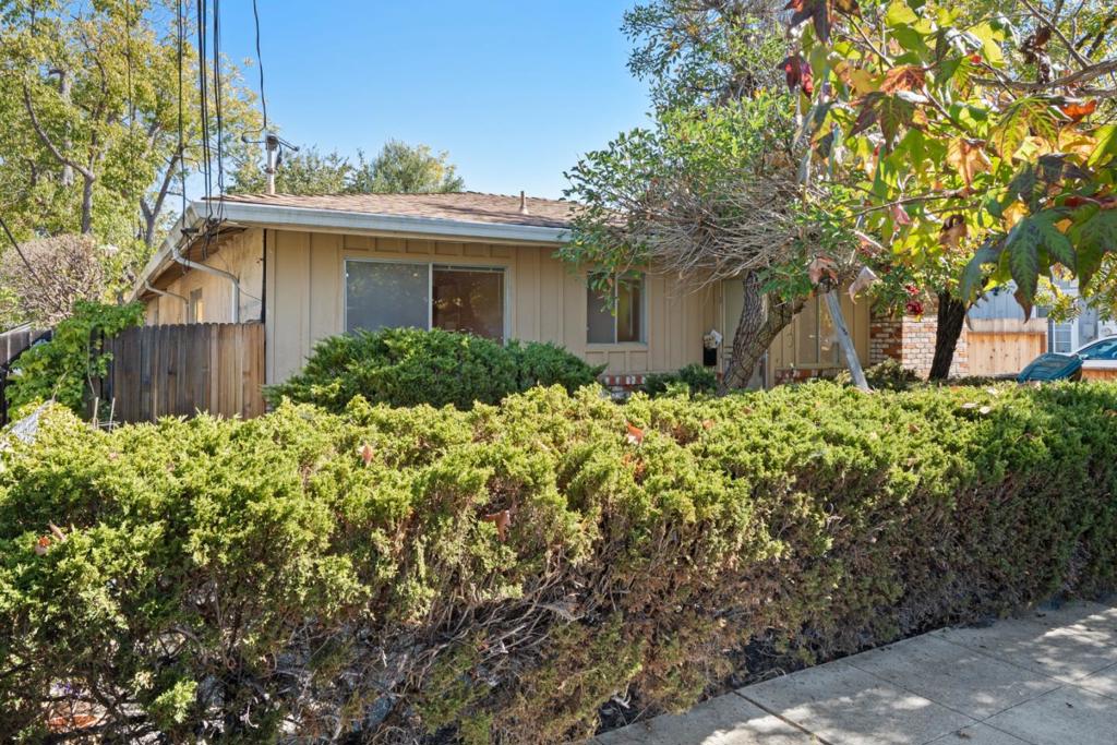 1337 Junipero Avenue
