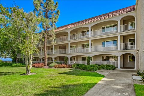 4012 Calle Sonora Oeste 1B Laguna Woods CA 92637