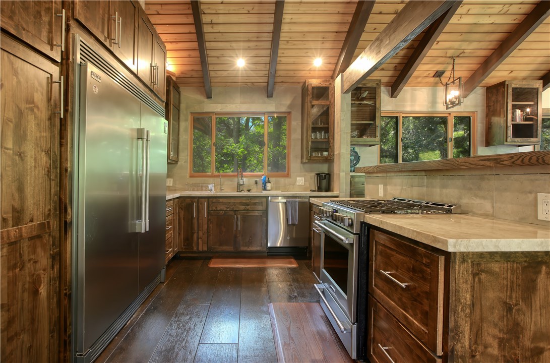 4850 Davis Canyon