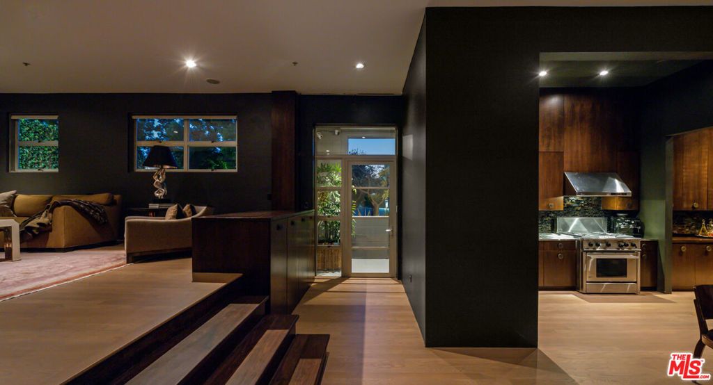 Photo of 710 N Orlando Avenue #101, West Hollywood, CA 90069 (MLS # 25591151)