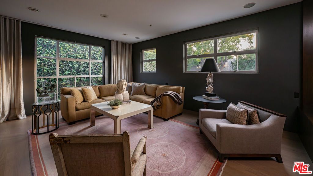 Photo of 710 N Orlando Avenue #101, West Hollywood, CA 90069 (MLS # 25591151)