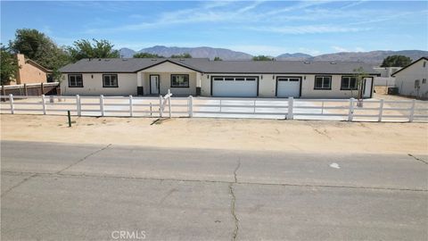 Photo of 9506 East Avenue T-14, Littlerock, CA 93543 (MLS # SR26115642)