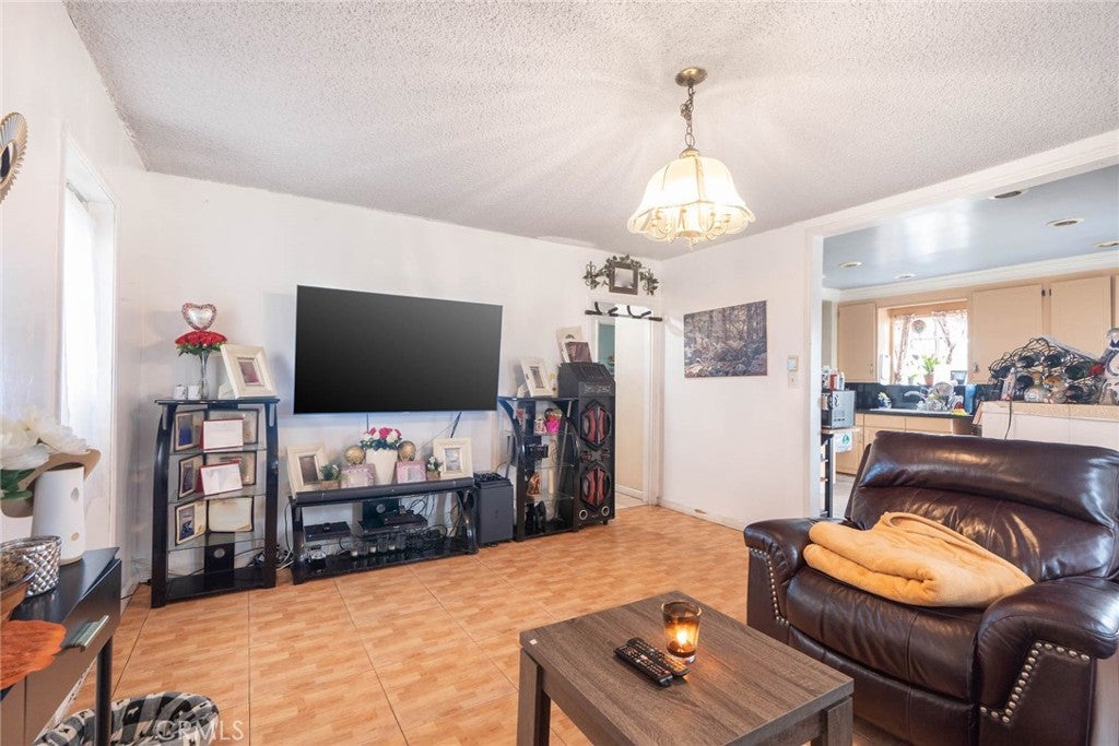 4954 W 118th Street