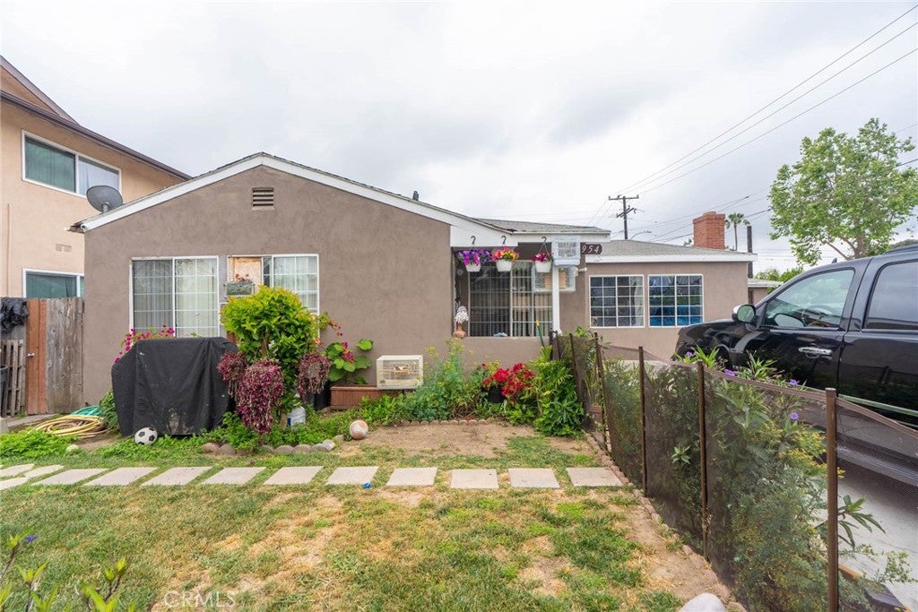 4954 W 118th Street
