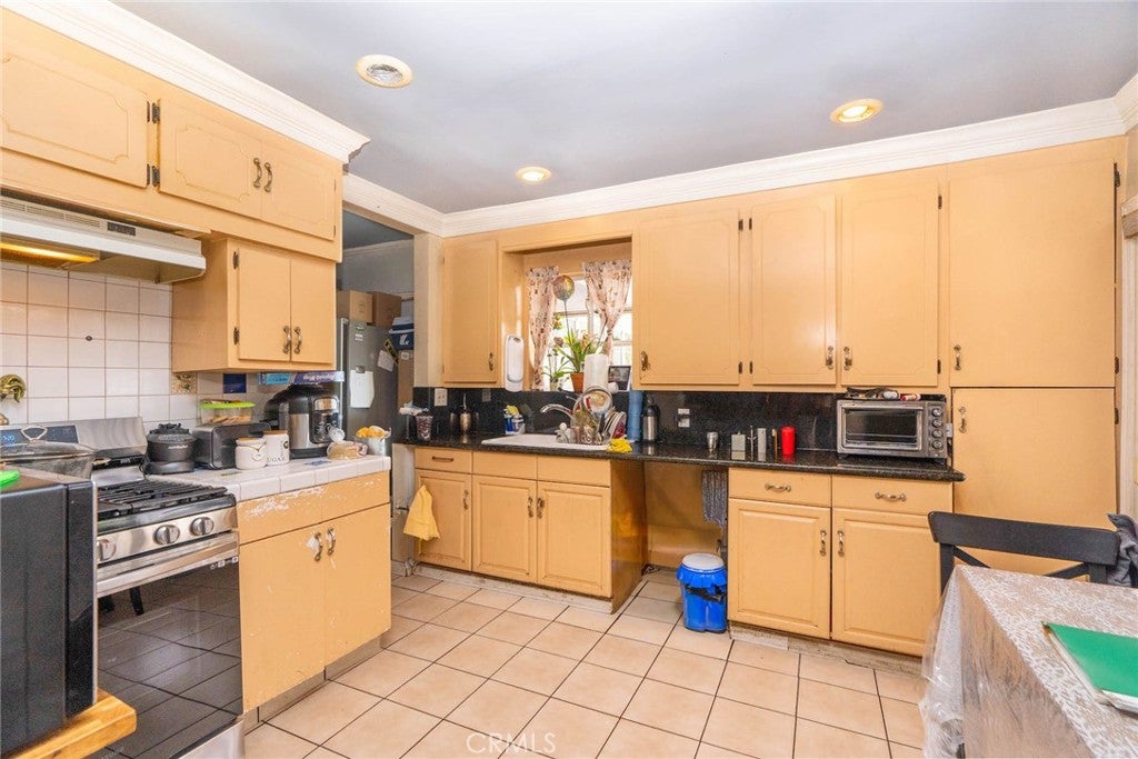 4954 W 118th Street