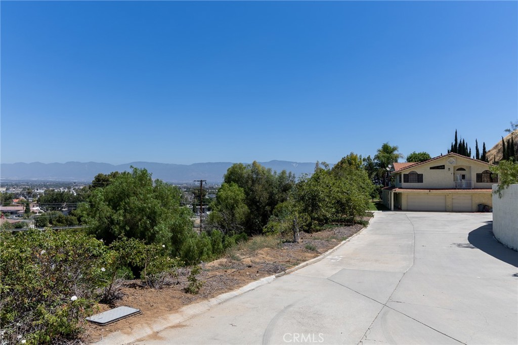 1815 Hilltop
