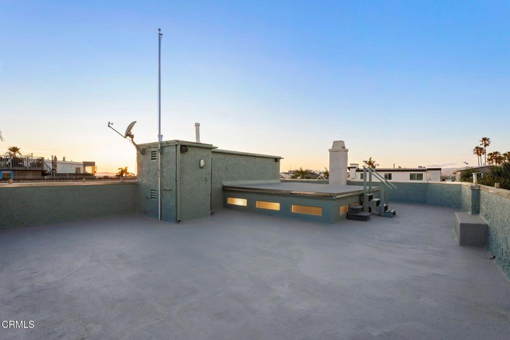 Oxnard, California, 93035, United States, 3 Bedrooms Bedrooms, ,3 BathroomsBathrooms,Residential,Active,2025180
