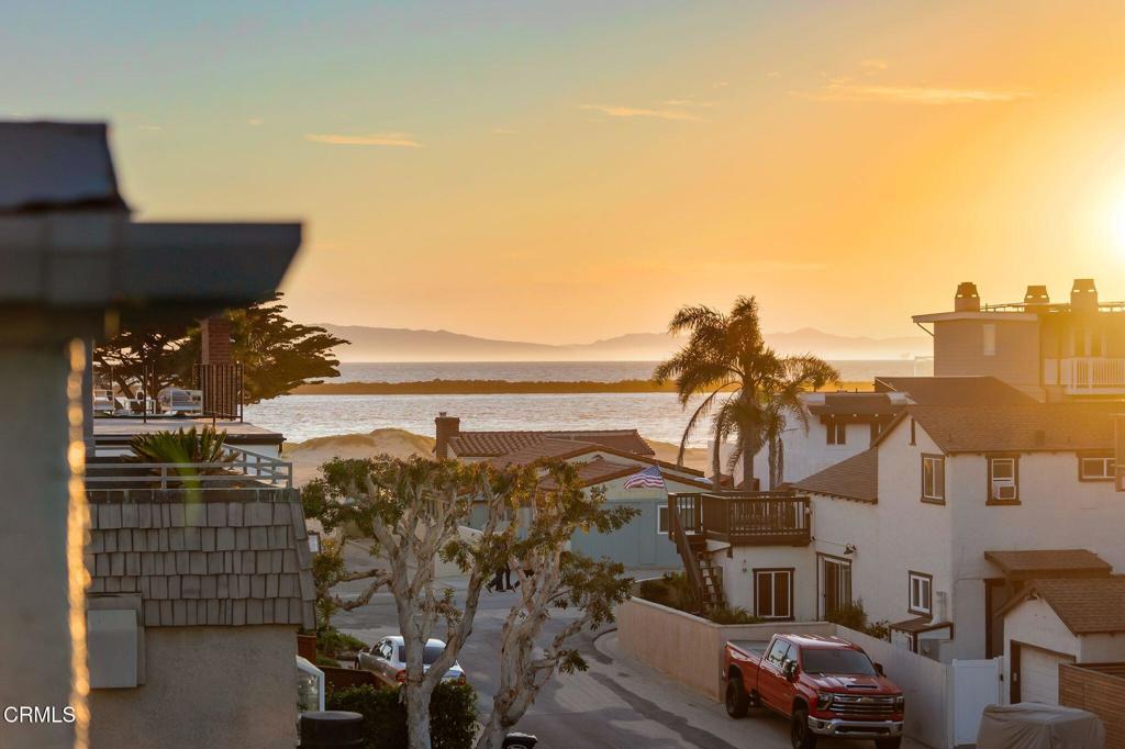 Oxnard, California, 93035, United States, 3 Bedrooms Bedrooms, ,3 BathroomsBathrooms,Residential,Active,2025180