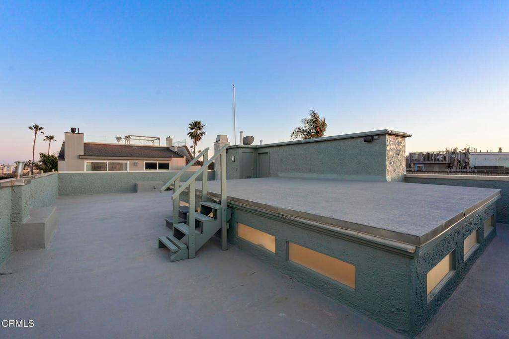 Oxnard, California, 93035, United States, 3 Bedrooms Bedrooms, ,3 BathroomsBathrooms,Residential,Active,2025180