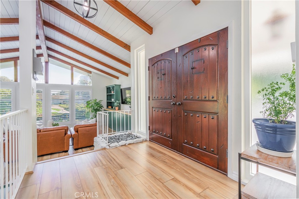 8408 La Sierra Avenue