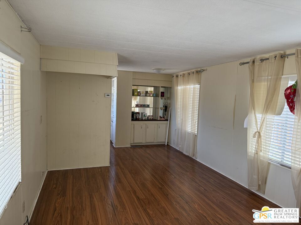 15500 Bubbling Wells Road 198