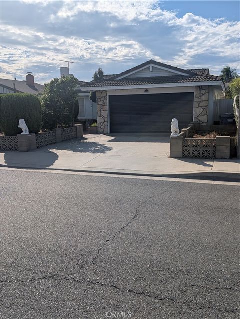 2212 Lark Bay Lane Lakewood CA 90712