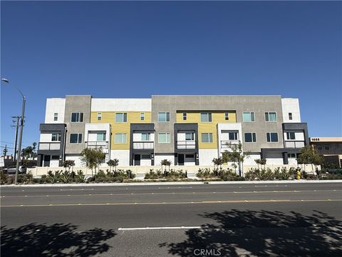 Photo of 243 S Sand Palm Drive, Anaheim, CA 92802 (MLS # TR26052761)
