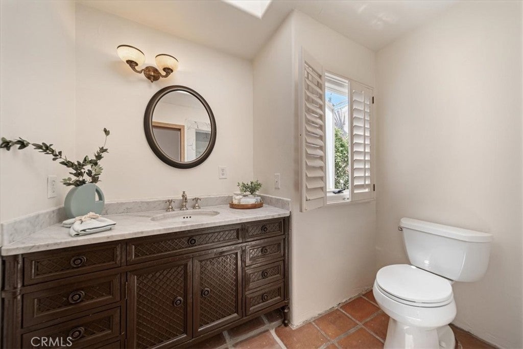 1046 Oro, Laguna Beach CA 92651 - Photo 29