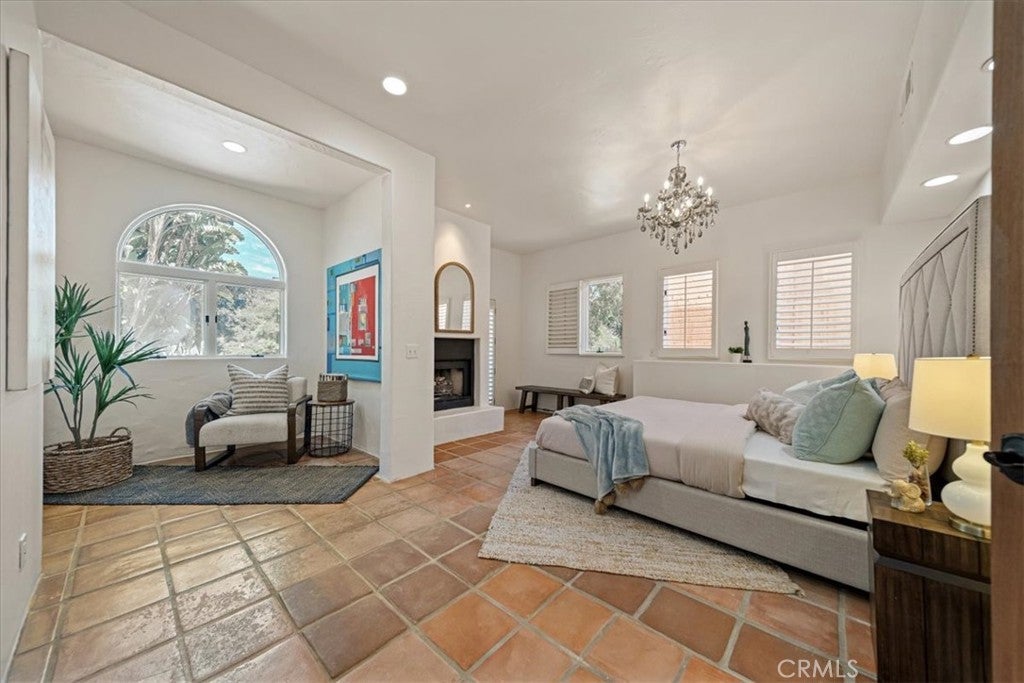 1046 Oro, Laguna Beach CA 92651 - Photo 9