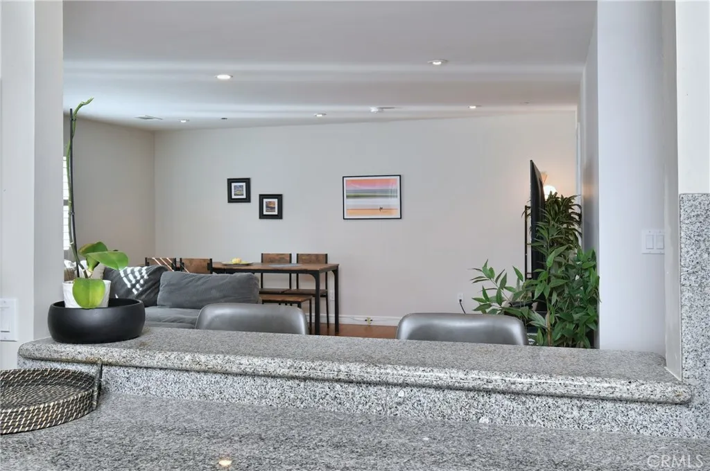 Culver City, California 90232, United States, 5 Bedrooms Bedrooms, ,5 BathroomsBathrooms,Residential,Active,243169