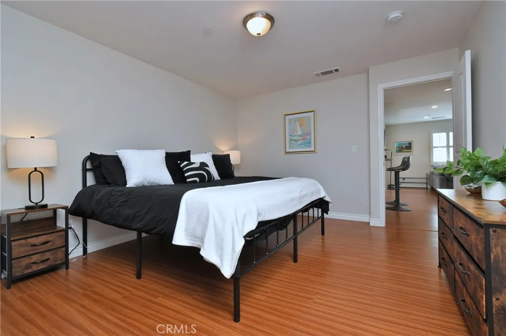 Culver City, California 90232, United States, 5 Bedrooms Bedrooms, ,5 BathroomsBathrooms,Residential,Active,243169