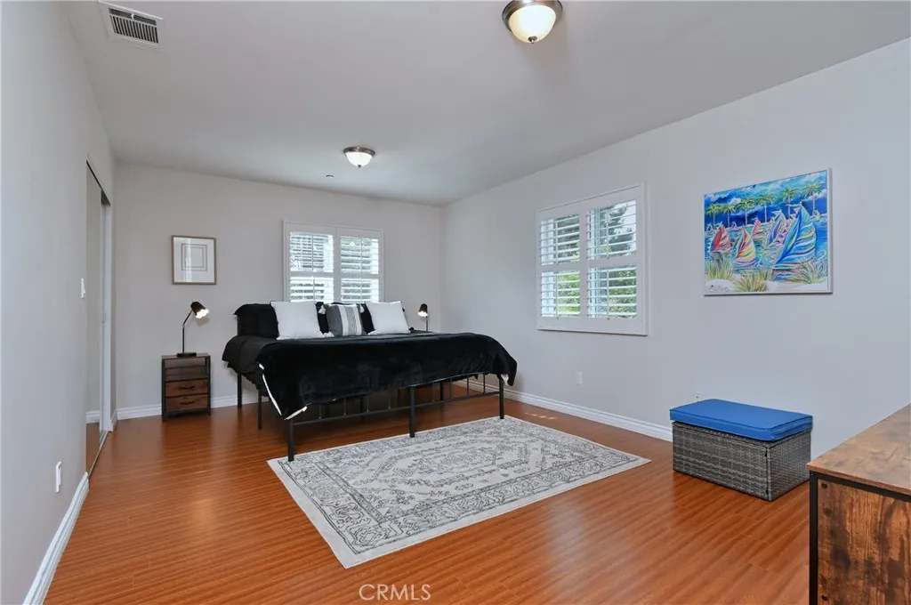 Culver City, California 90232, United States, 5 Bedrooms Bedrooms, ,5 BathroomsBathrooms,Residential,Active,243169