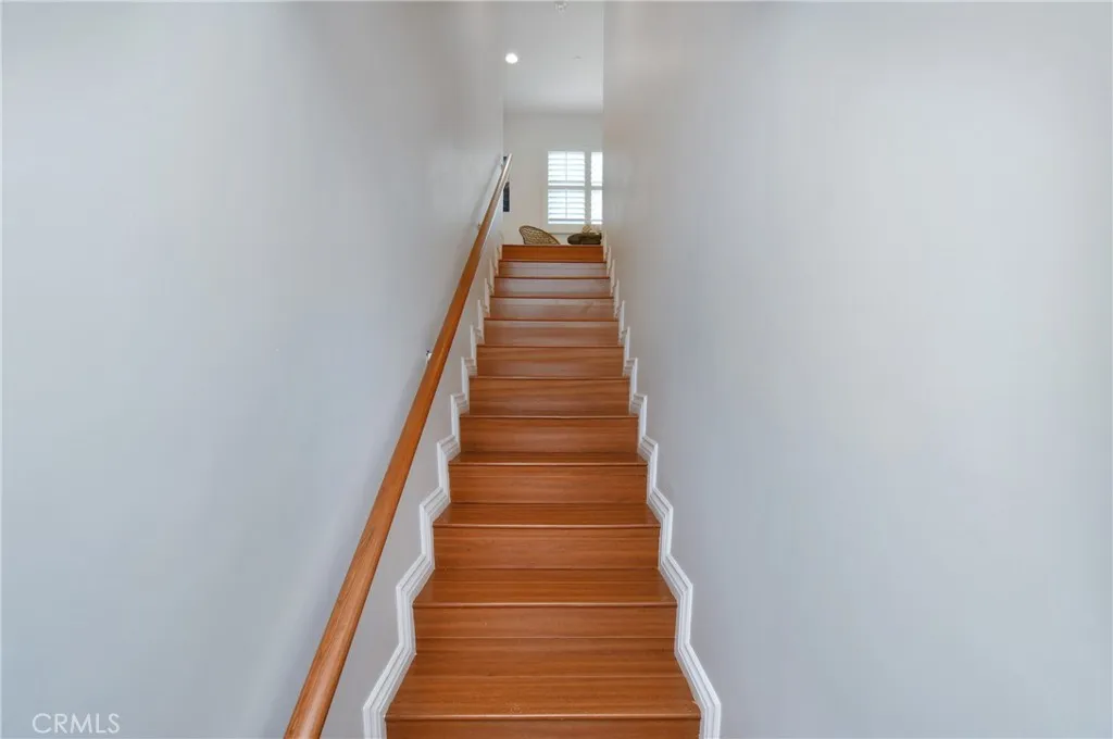 Culver City, California 90232, United States, 5 Bedrooms Bedrooms, ,5 BathroomsBathrooms,Residential,Active,243169