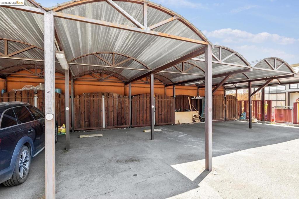 FRUITVALE - Residential