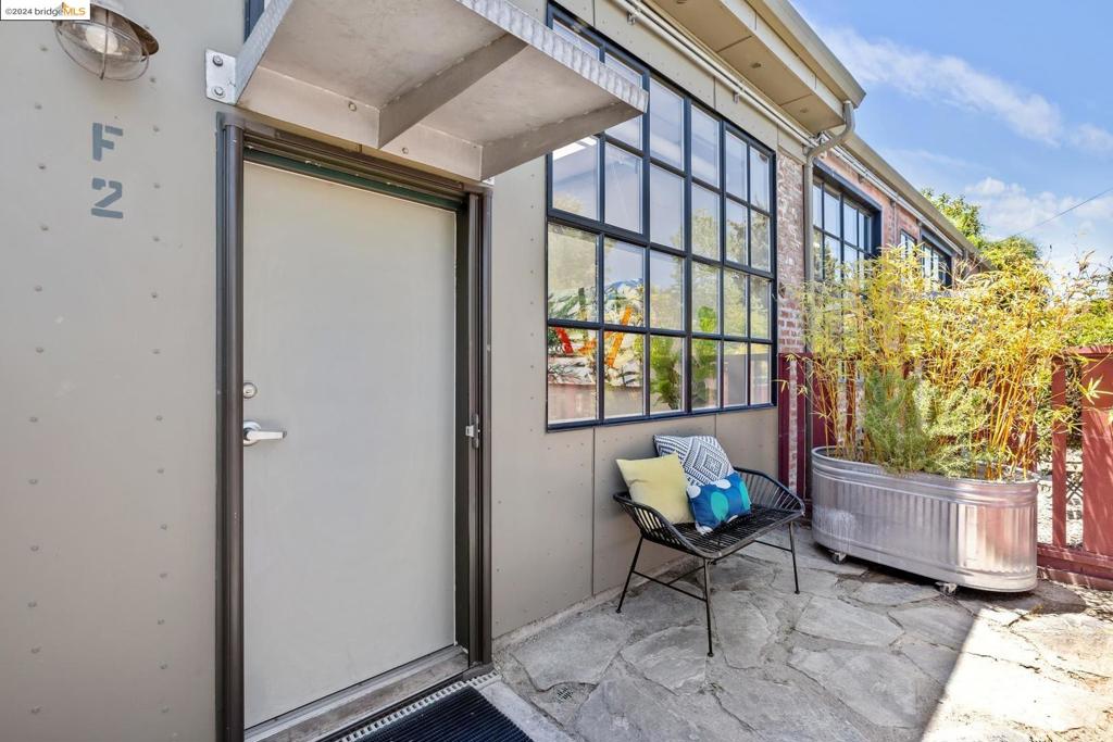 FRUITVALE - Residential