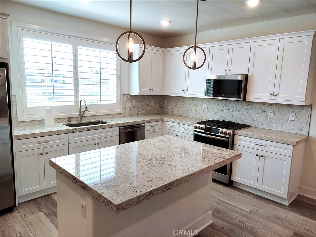 Loma Vista - Residential Lease