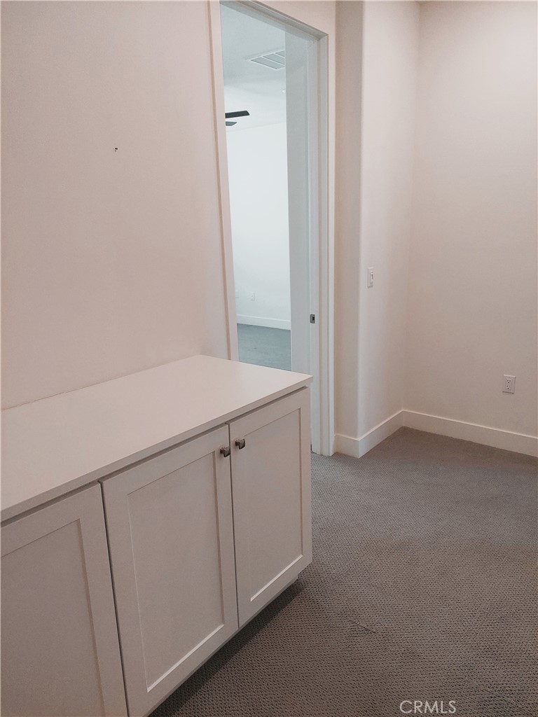 Loma Vista - Residential Lease