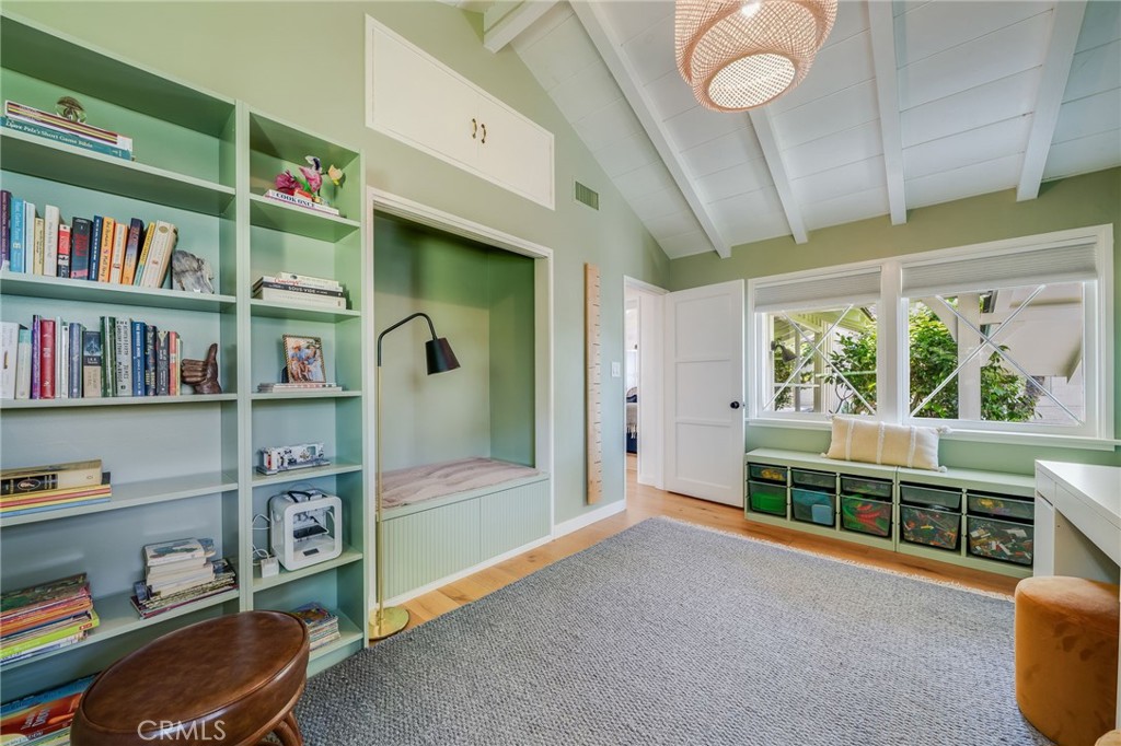 Palisades (PS) - Residential Lease