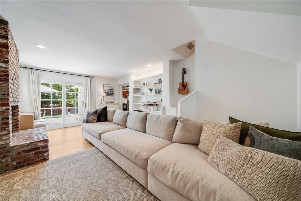 Palisades (PS) - Residential Lease