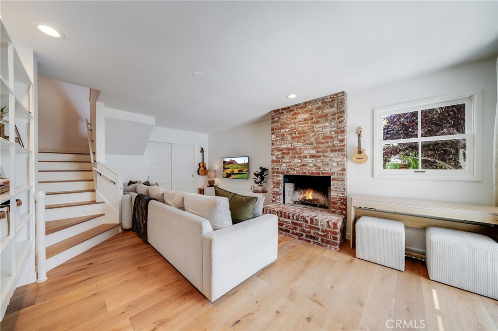 Palisades (PS) - Residential Lease