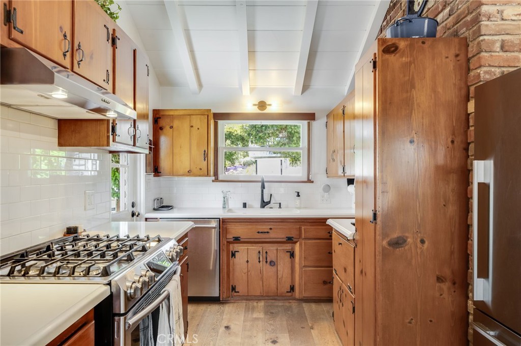 Palisades (PS) - Residential Lease