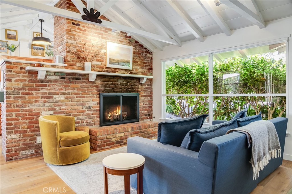 Palisades (PS) - Residential Lease