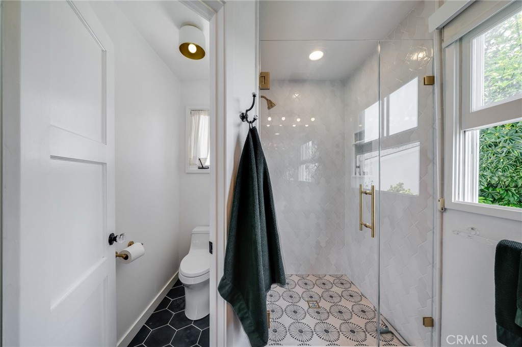 Palisades (PS) - Residential Lease