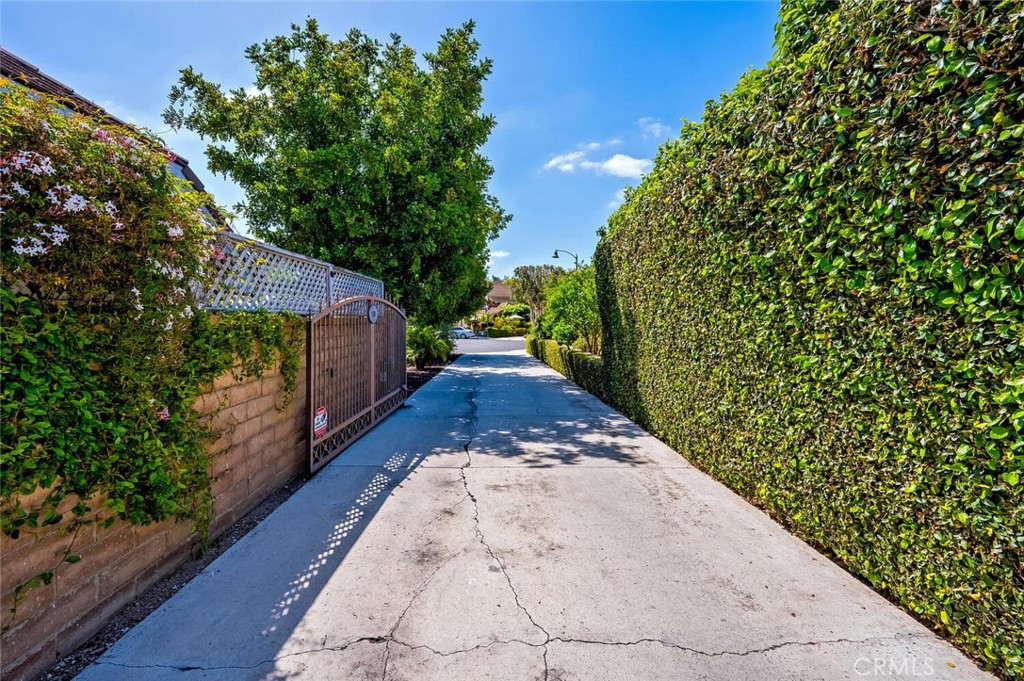 27681 Paseo Esteban