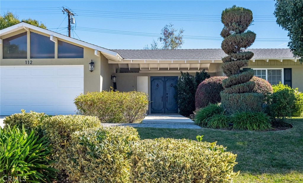 112 S Hacienda