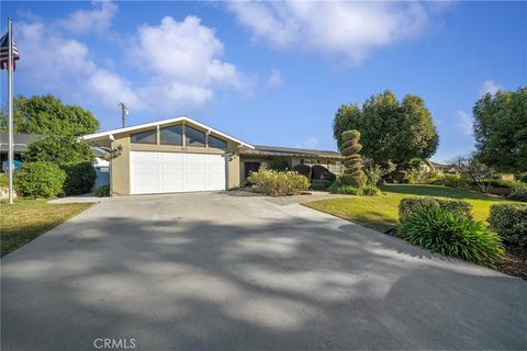 Property photo of 112 s hacienda, glendora, ca 91741
