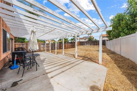 Tiny photo for 39875 Knollridge Dr, Temecula, CA 92591 (MLS # OC26085774)