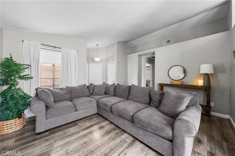 Tiny photo for 39875 Knollridge Dr, Temecula, CA 92591 (MLS # OC26085774)