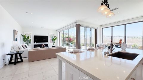 236 Oceano Irvine CA 92602