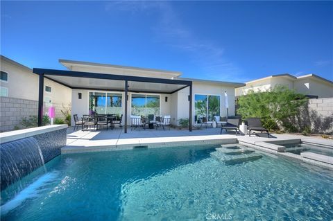 Photo of 784 Flamingo Way, Palm Springs, CA 92262 (MLS # SW26084620)