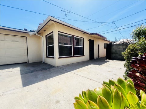 Photo of 4824 W 117th St, Hawthorne, CA 90250 (MLS # PW26076513)