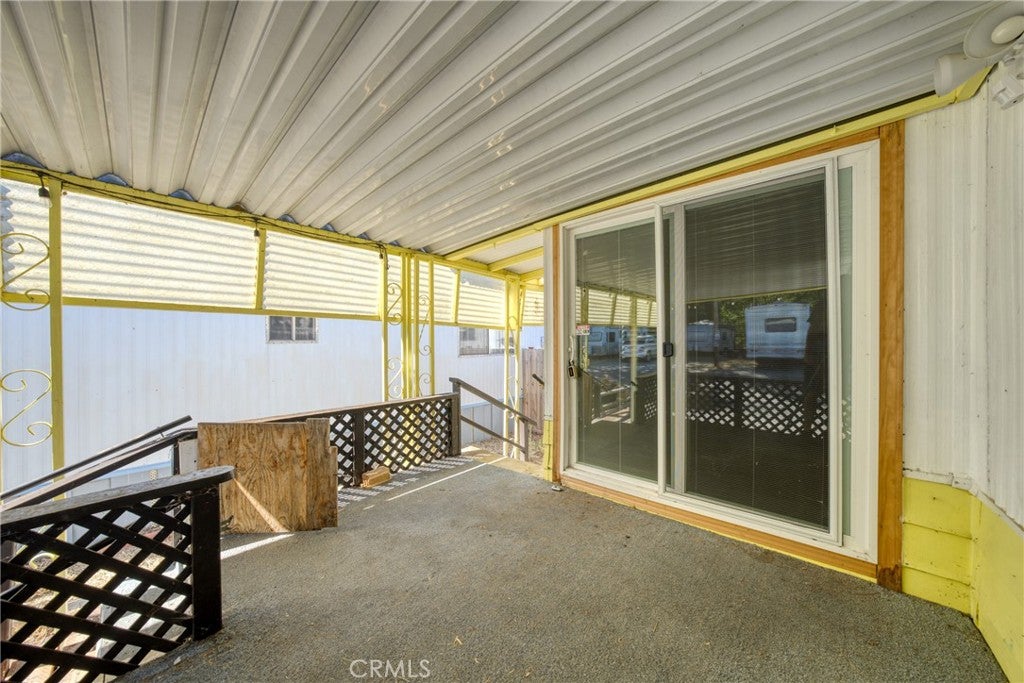 5890 E Highway 20 E 60