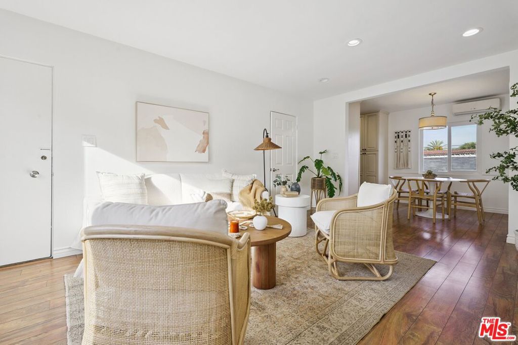 4408 Franklin Avenue 5