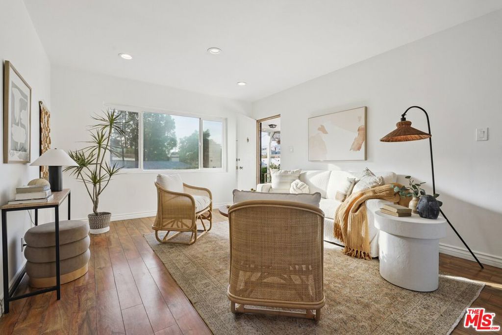 4408 Franklin Avenue 5