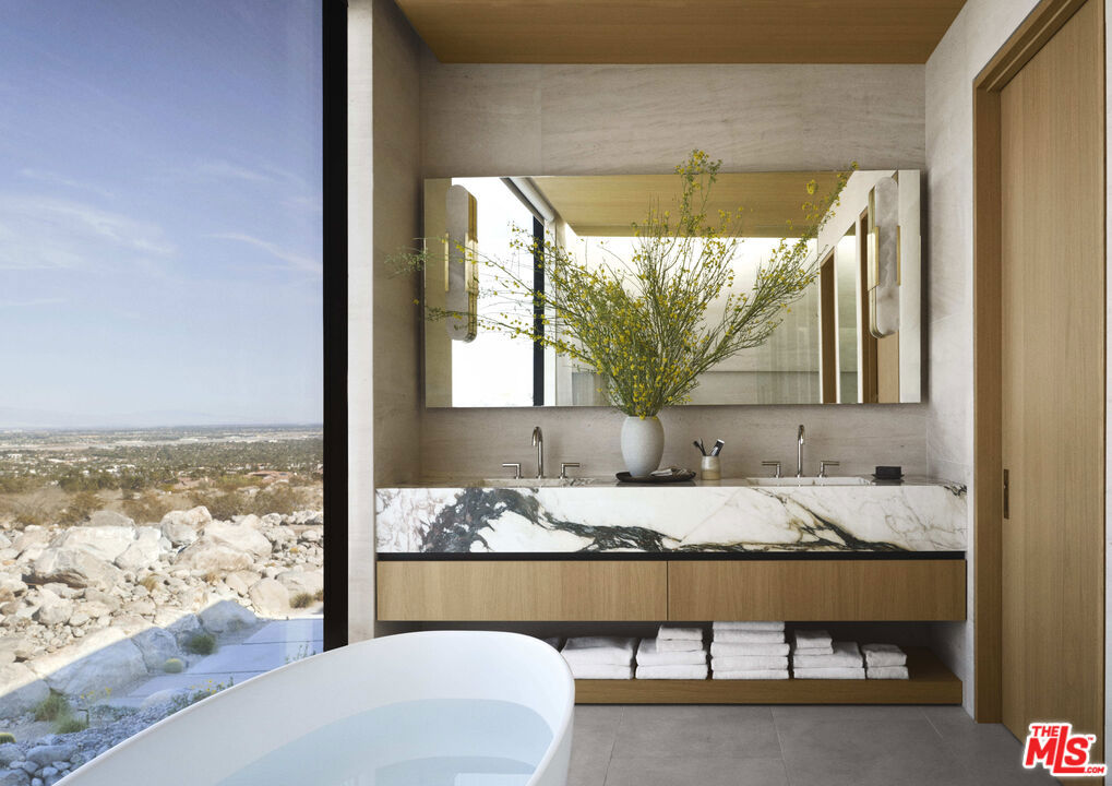 Desert Palisades - Residential